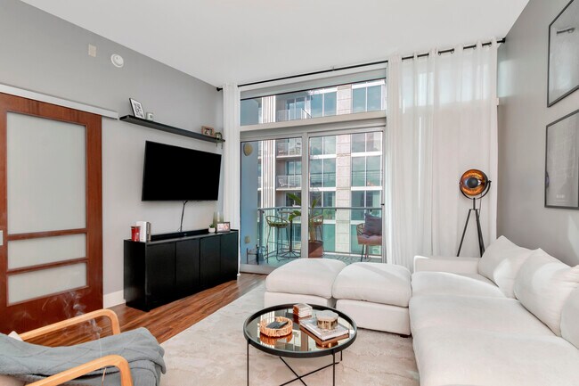 Sala de estar - 111 N 12th St