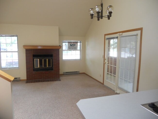 Building Photo - 3531 Windmill Dr