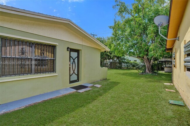 Foto del edificio - 10366 SW 172nd St