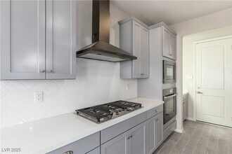 Building Photo - 10016 Silver Comet Ct