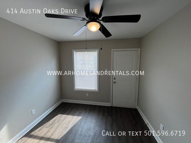 Building Photo - 414 Austin