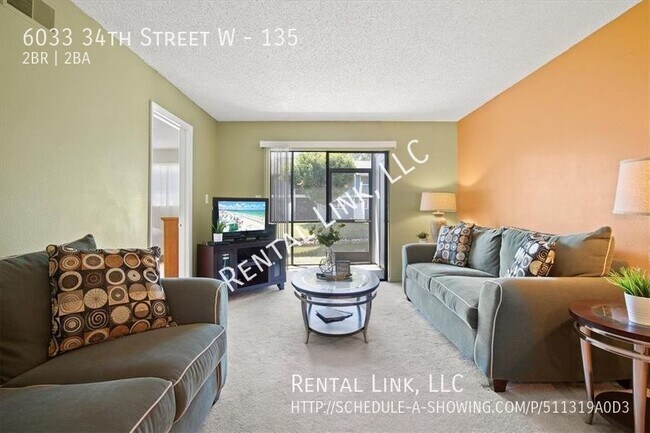 Building Photo - 2 Bedroom Condo in Harbor Pines for Rent!