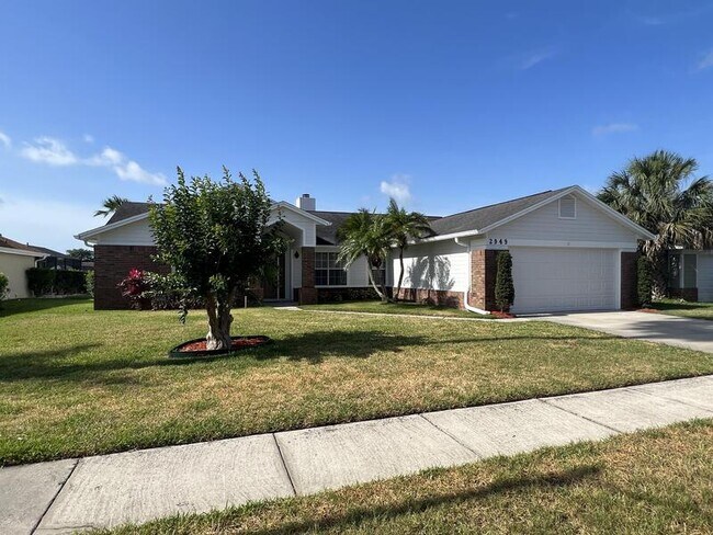 Building Photo - 2949 Eagle Lake Dr