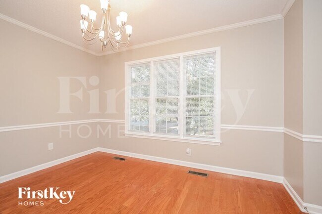 Building Photo - 163 Twin Valley Ct