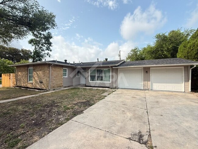 Foto del edificio - 2902 Woodcliffe St