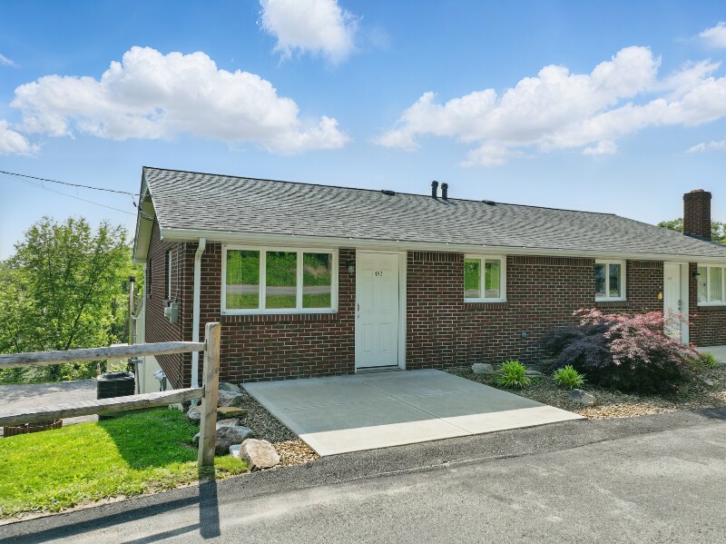 Foto principal - 1492 Clay Pike