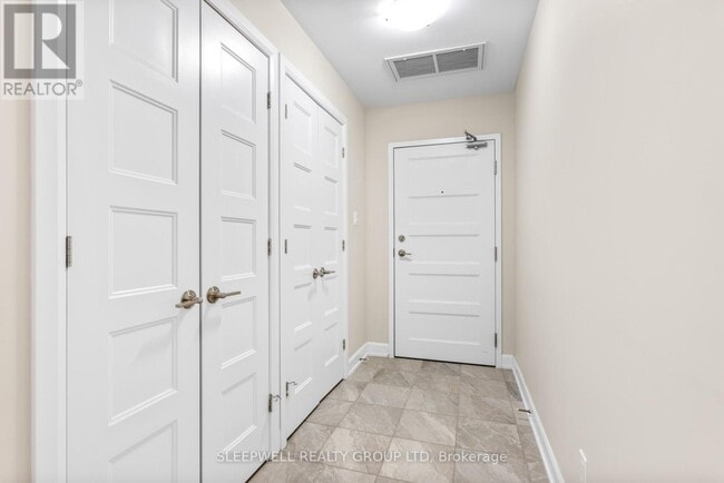 Building Photo - 480 Church St