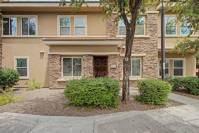 Photo - 5550 North 16th Street Apartment