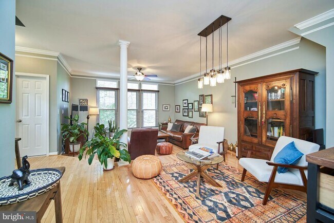 Foto del edificio - 1230 Weatherstone Ct