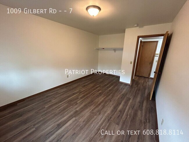 Foto del edificio - 1009 Gilbert Rd