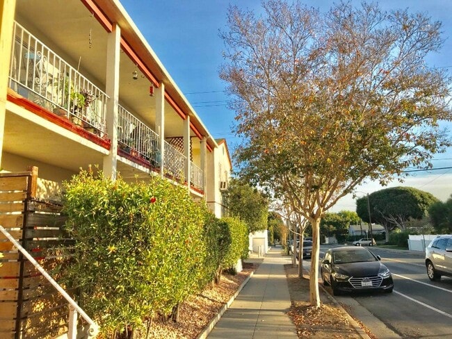 Foto del edificio - 2300 Oak St