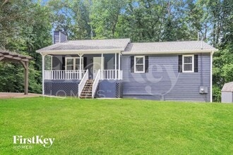 Building Photo - 124 Spring Dr Building Photo - 124 Spring Dr