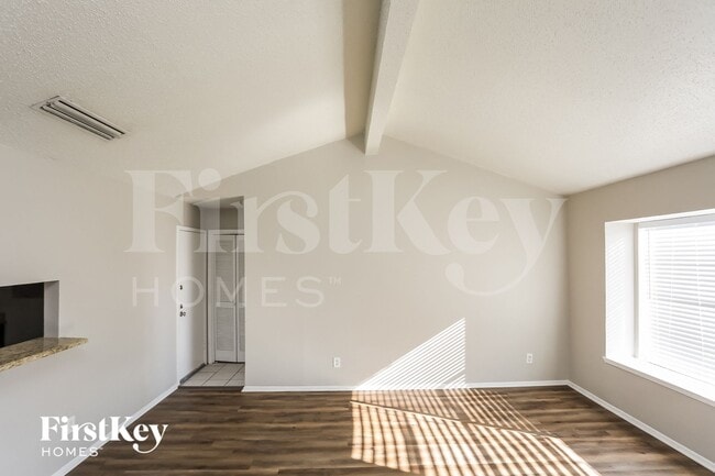 Building Photo - 612 Coolwood Ln