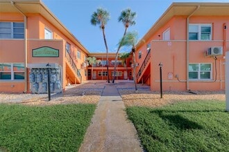 Building Photo - 121 46th Ave