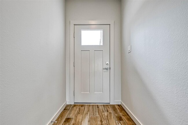 Building Photo - 3514 Contempo Dr