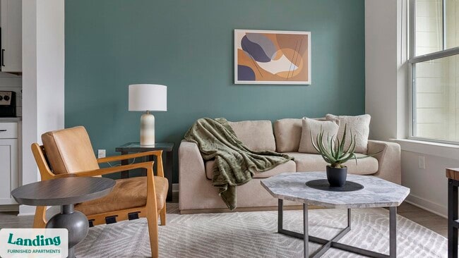 Building Photo - 1270 Hillcrest Dr