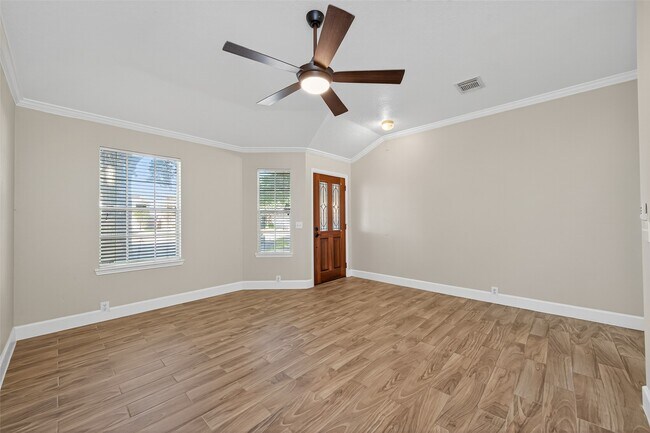 Foto del edificio - 21215 Barker Canyon Ln