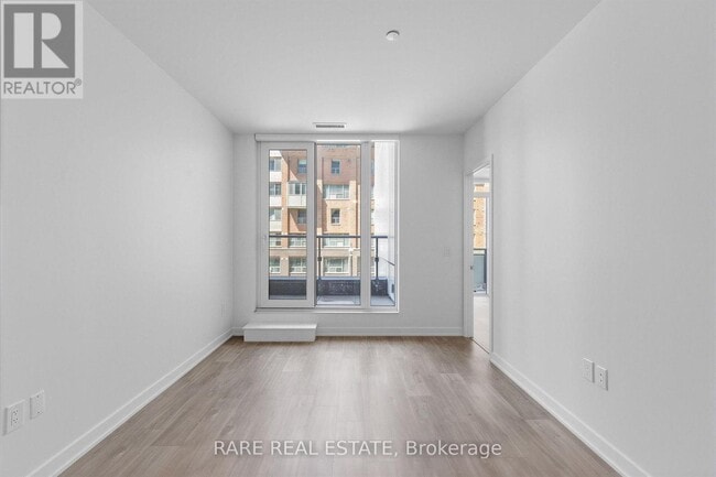 Building Photo - 121 Lower Sherbourne St