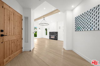 Foto del edificio - 8909 W 24th St