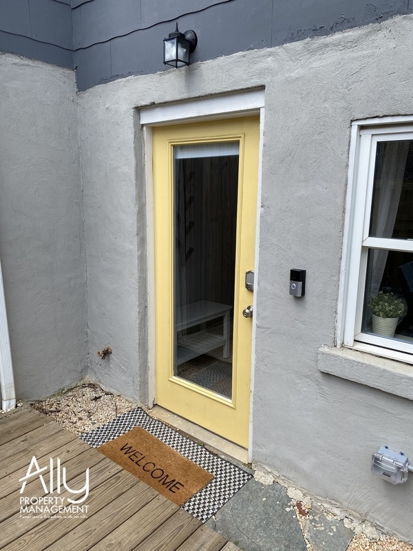 Photo - 1304 Belleview Avenue - 1