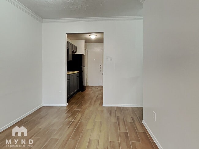 Building Photo - 15218 Wickbriar Dr