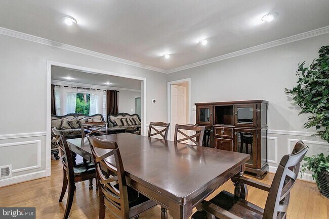 Foto del edificio - 2108 48th St NW