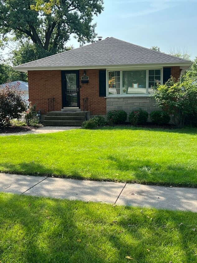 Foto principal - 319 Indianapolis Ave