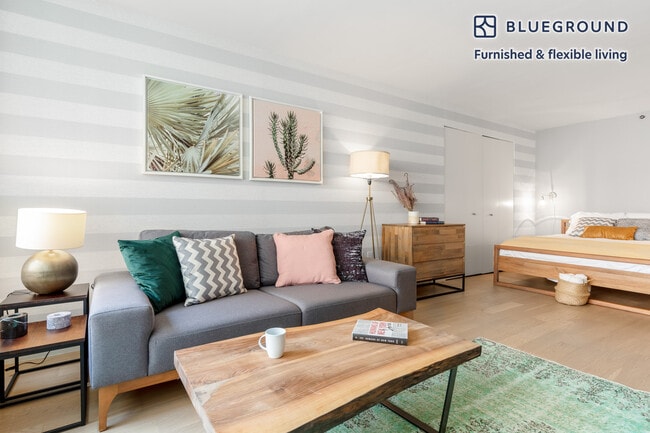 Foto del edificio - 180 W 20th St