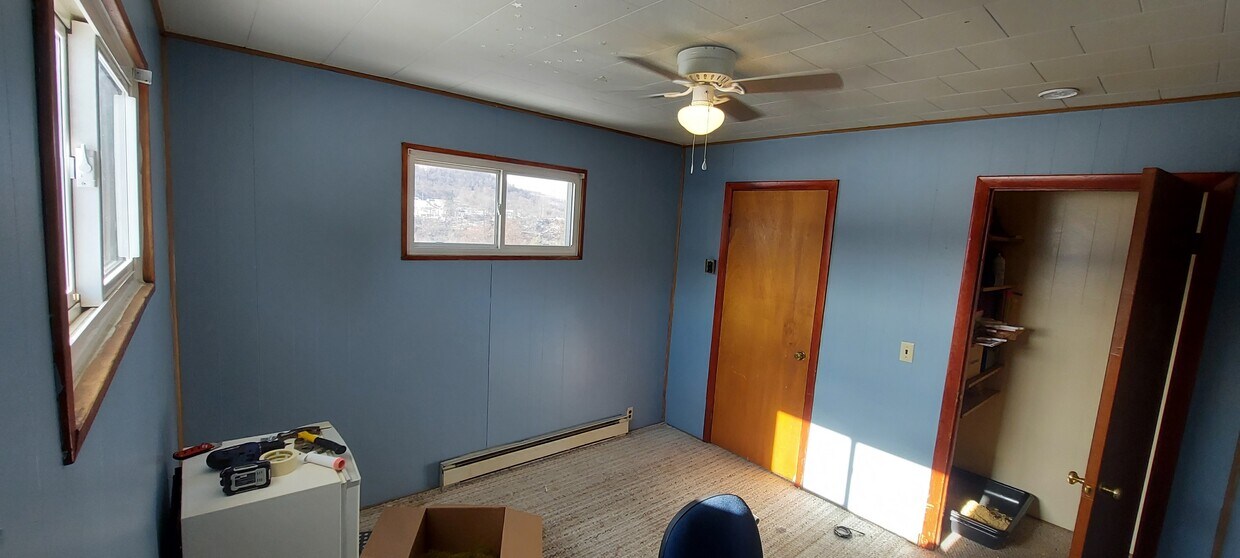 Bedroom 2, fresh paint throughout - 437 Crawford Ave
