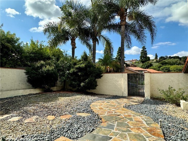 Building Photo - 15539 Feldspar Dr