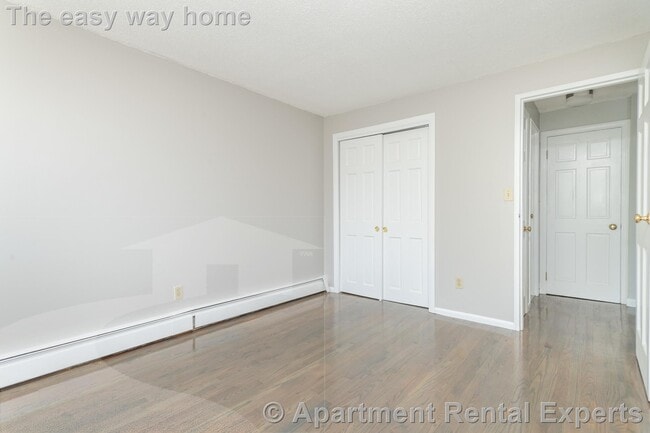 Building Photo - 14 Murdock St