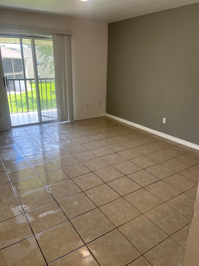 Building Photo - 4403 Hector Ct