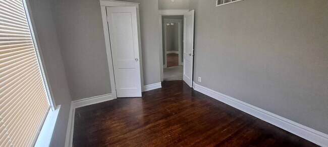 Foto del edificio - 4238 S 38th St