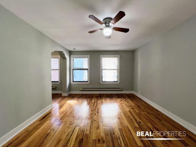 Foto principal - 2 bedroom in CHICAGO IL 60657