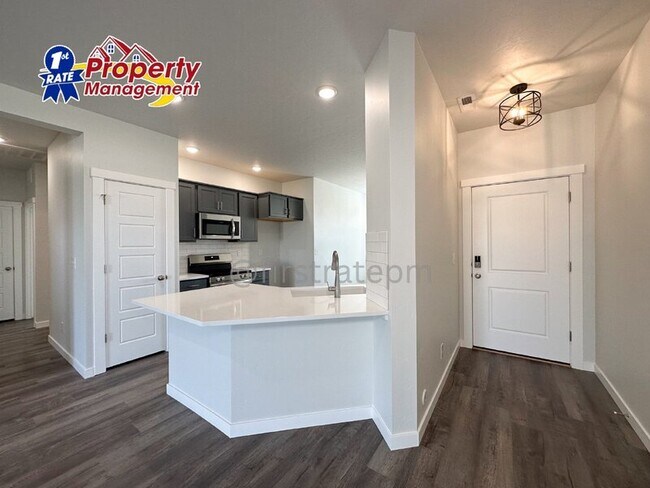 Foto del edificio - 4212 N Parnassus Wy