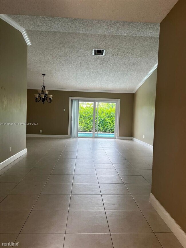 Building Photo - 3 br, 2 bath House - 9349 NW 47th St