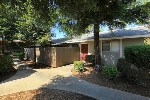 Primary Photo - 1700 Sunnyside Ave