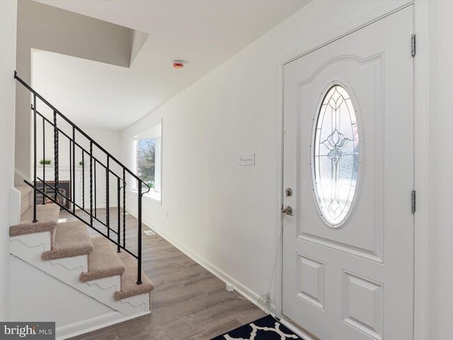 Foto del edificio - 402 S Cherry Grove Ave