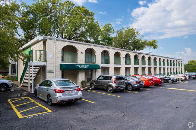 Foto del edificio - San Gabriel Square Apartments