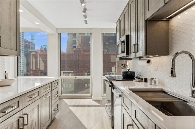 Foto del edificio - 111 E Chestnut St
