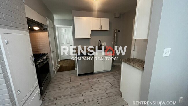 Building Photo - 1486 Patterson St