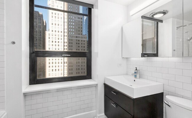 Foto del edificio - 50 Pine St