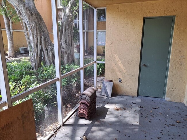 Foto del edificio - 4045 W McNab Rd