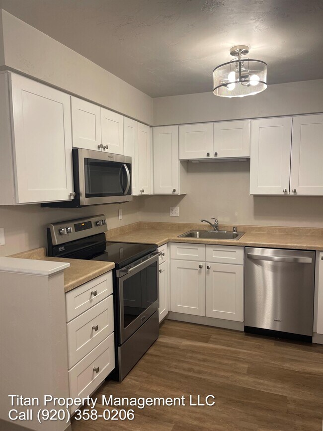 Building Photo - 1374 Maricopa Dr