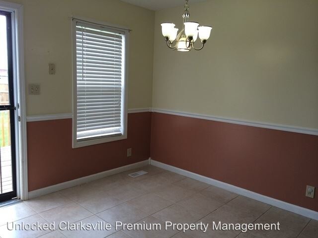 Building Photo - 3 br, 2 bath House - 342 Bombay Dr