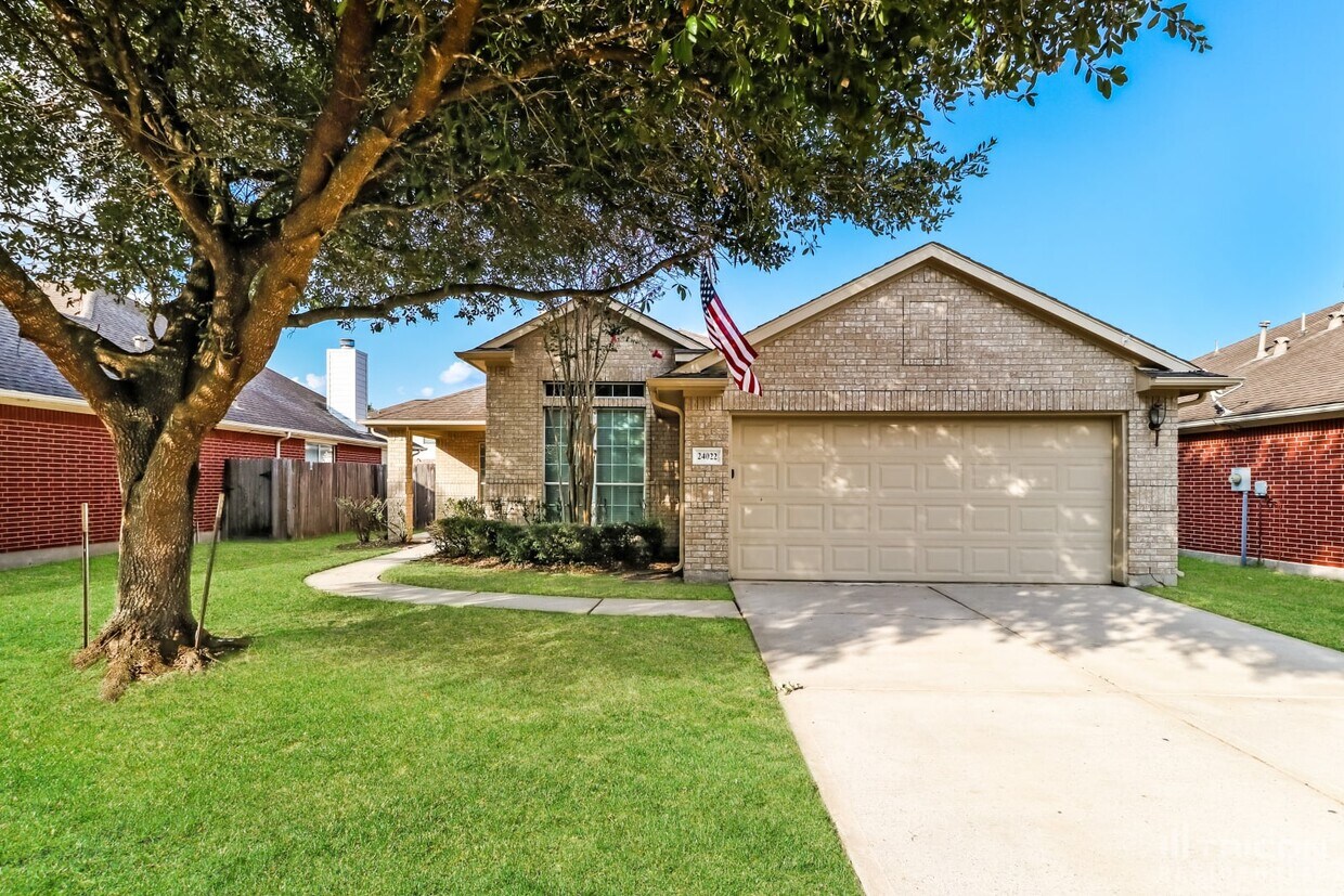 Primary Photo - 24022 Holleygate Ct