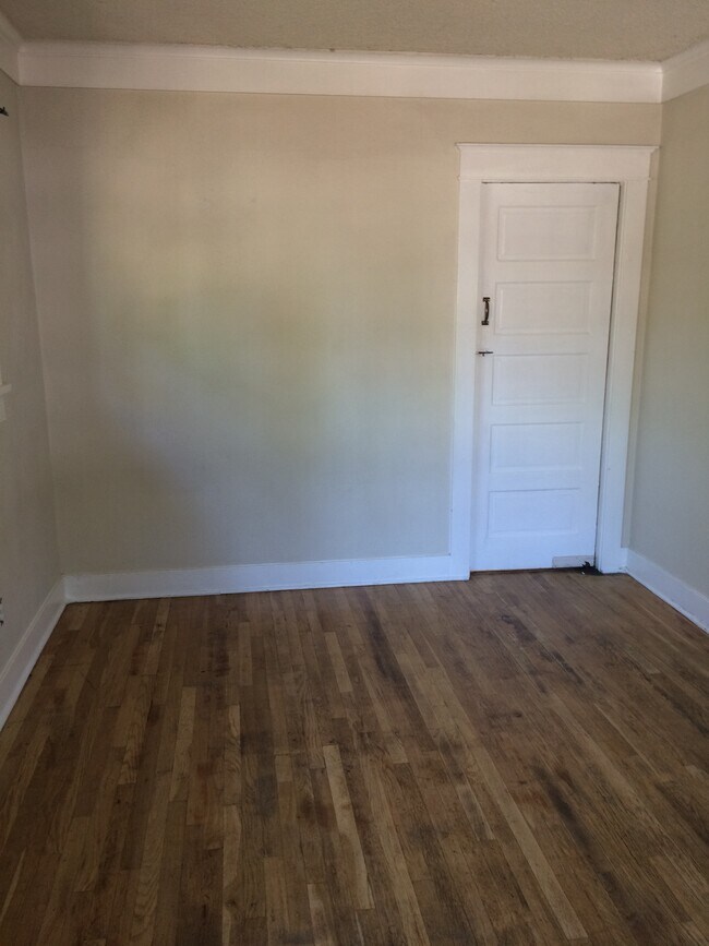 Foto del edificio - 127 NW 26th St