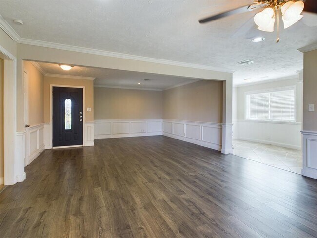 Building Photo - 2322 Coryell St
