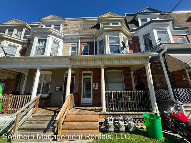 Building Photo - 3 br, 1 bath House - 43 N Hartman St 2nd Fl