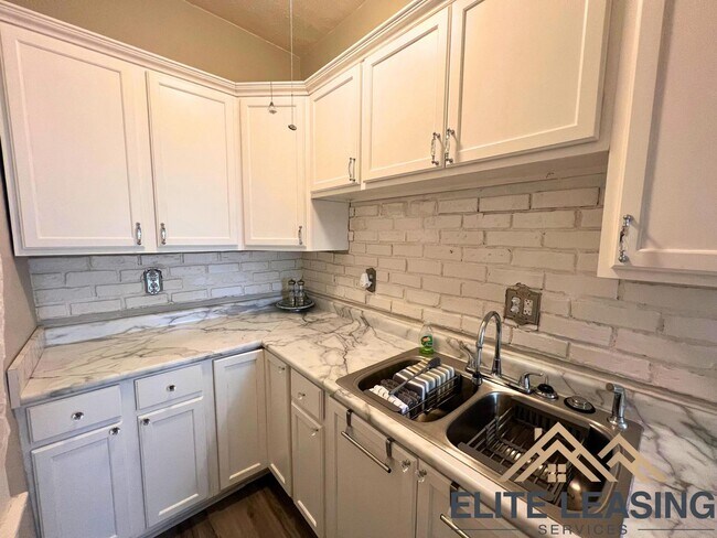 Foto del edificio - 1647 SW Buchanan St